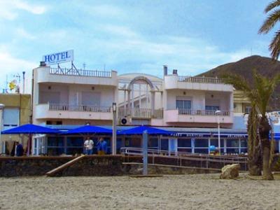 Hotel Donde Caparros カルボネラス エクステリア 写真