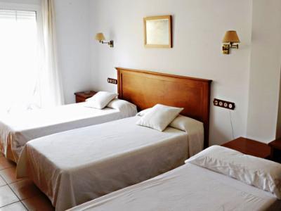 Hotel Donde Caparros カルボネラス エクステリア 写真